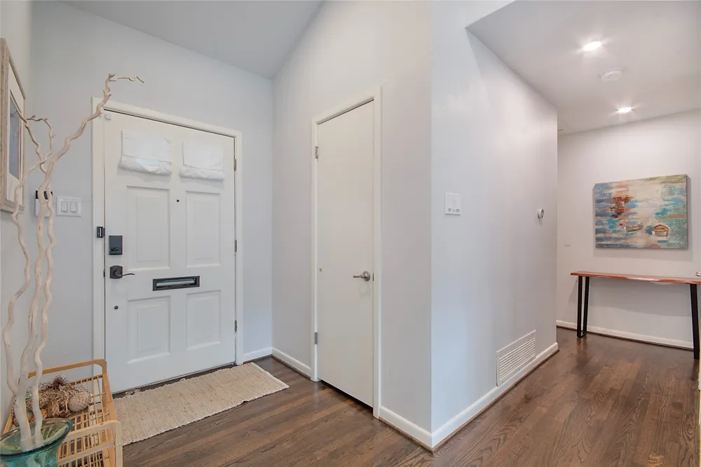 1200 Barker Street Arlington, TX 76012