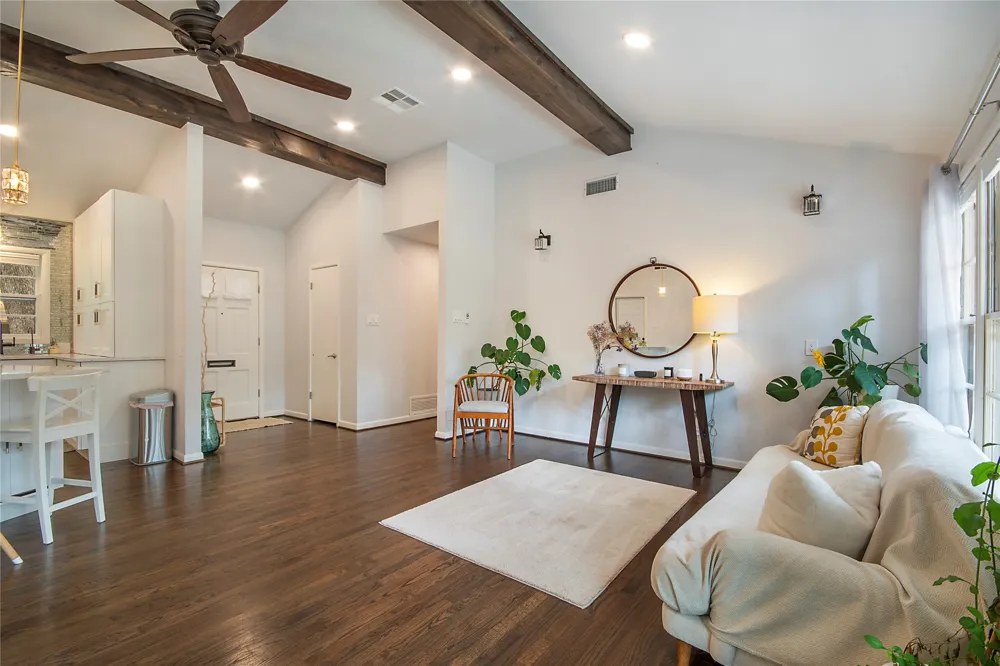 1200 Barker Street Arlington, TX 76012