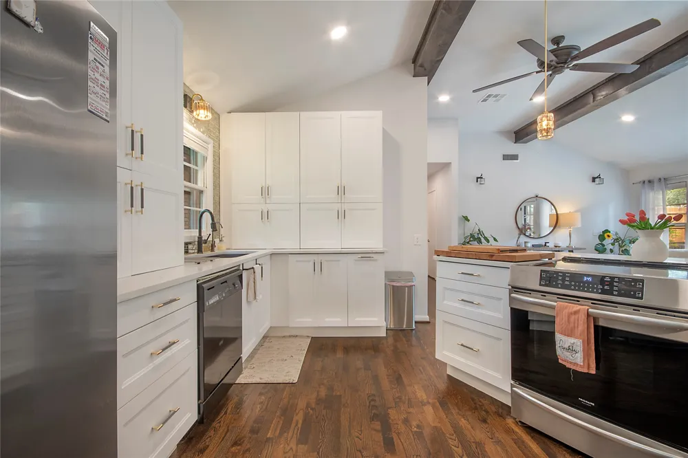 1200 Barker Street Arlington, TX 76012