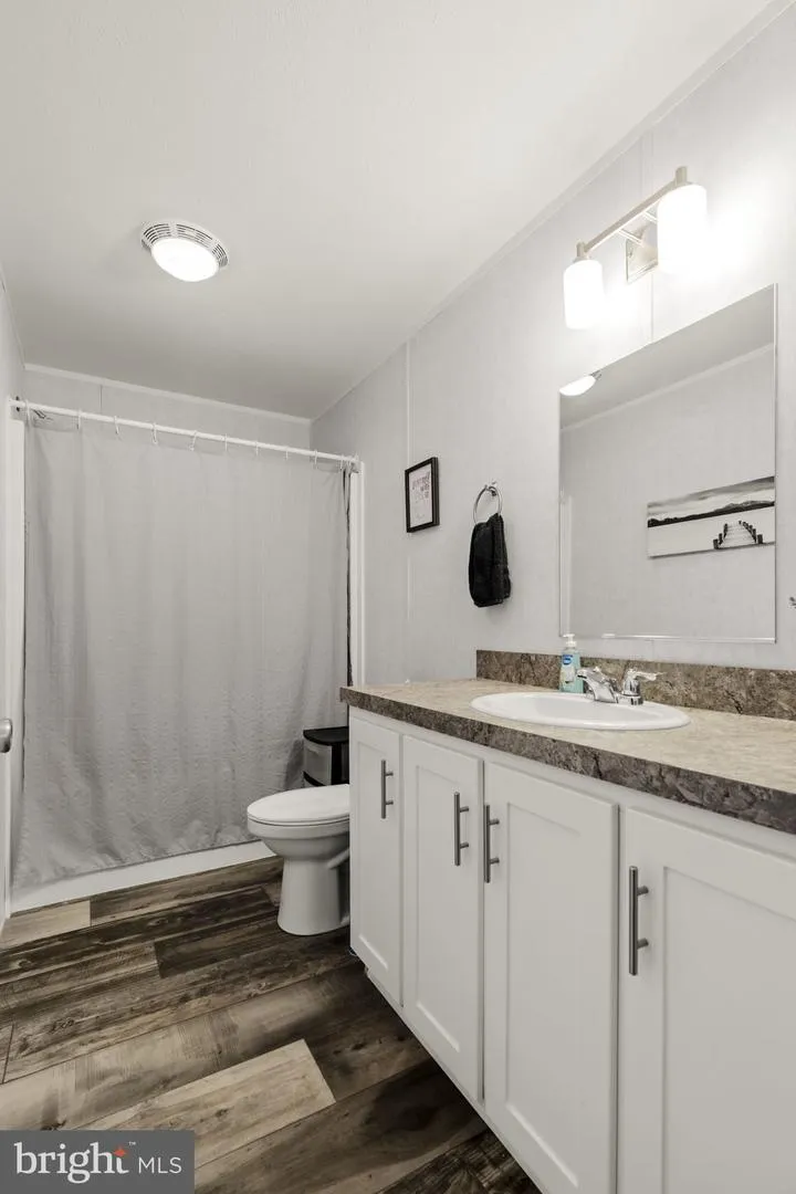 31 RUTH DRIVE Gordonville, PA 17529