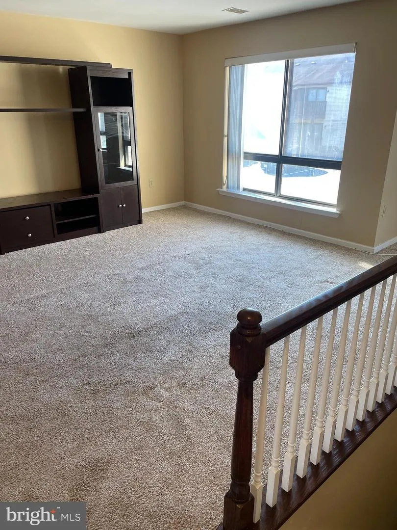 202 HUNTER COURT Marlton, NJ 08053
