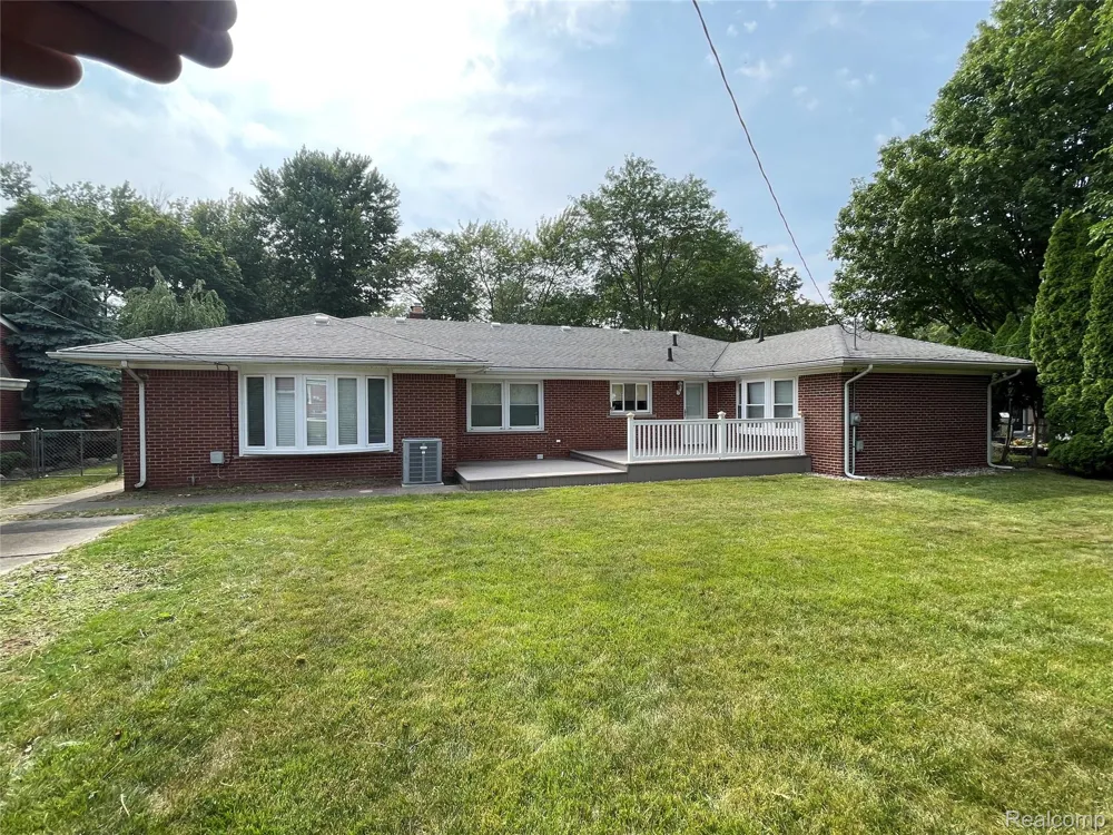 1801 Waverly Street Trenton City, MI 48183