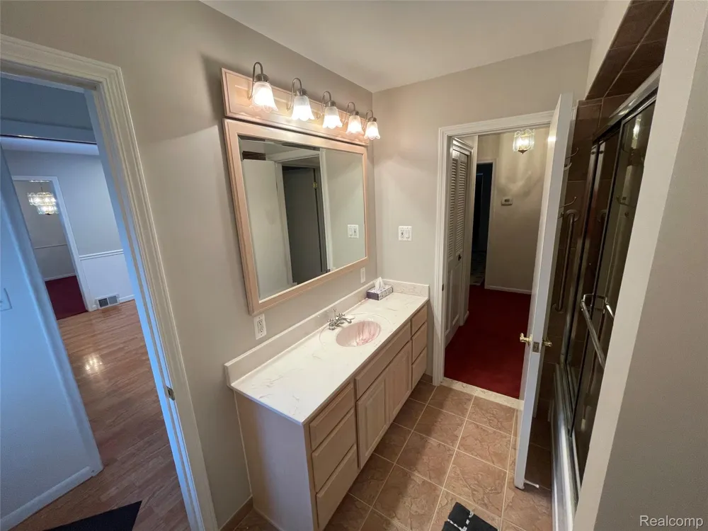 1801 Waverly Street Trenton City, MI 48183