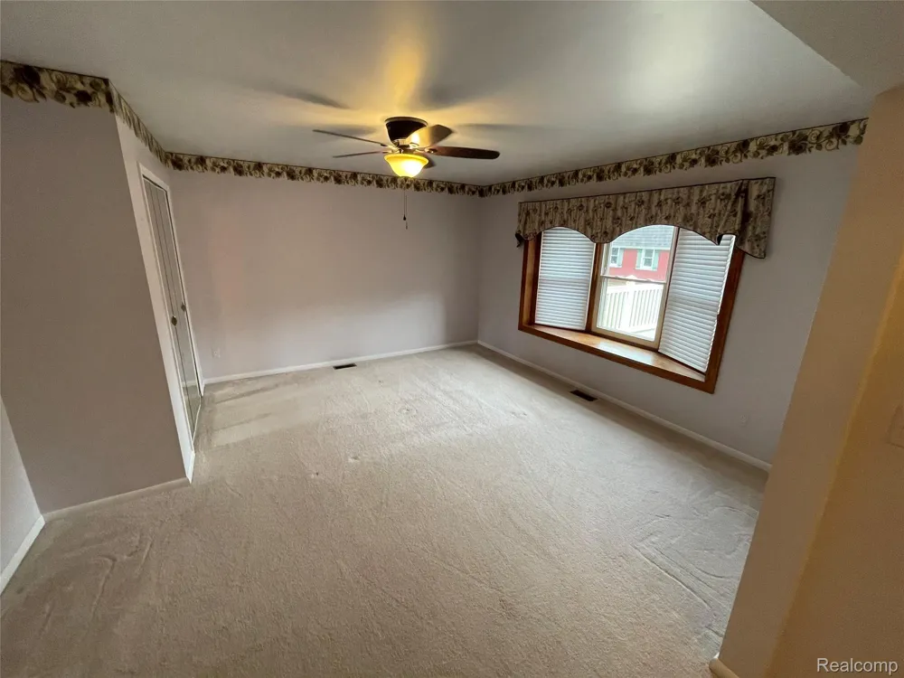 1801 Waverly Street Trenton City, MI 48183