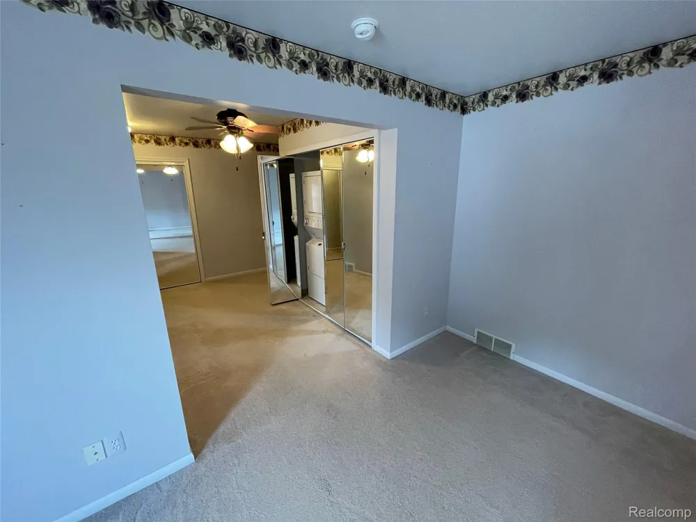 1801 Waverly Street Trenton City, MI 48183