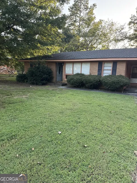8 Ridge DR SW