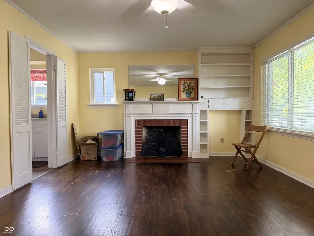 812 S Grant Avenue Crawfordsville, IN 47933