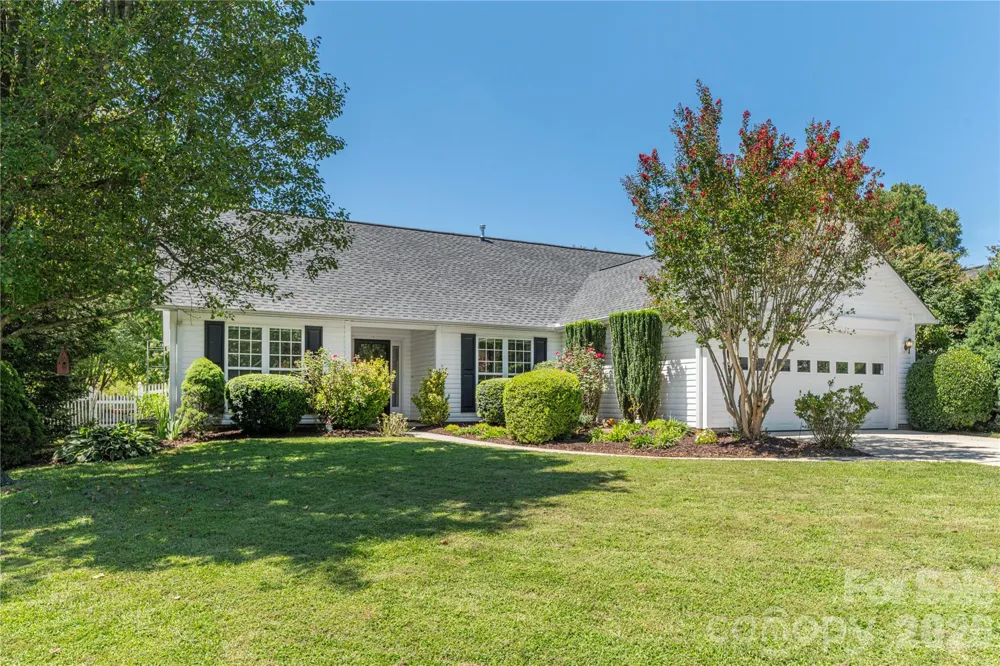 328 Planters Creek Road Fletcher, NC 28732