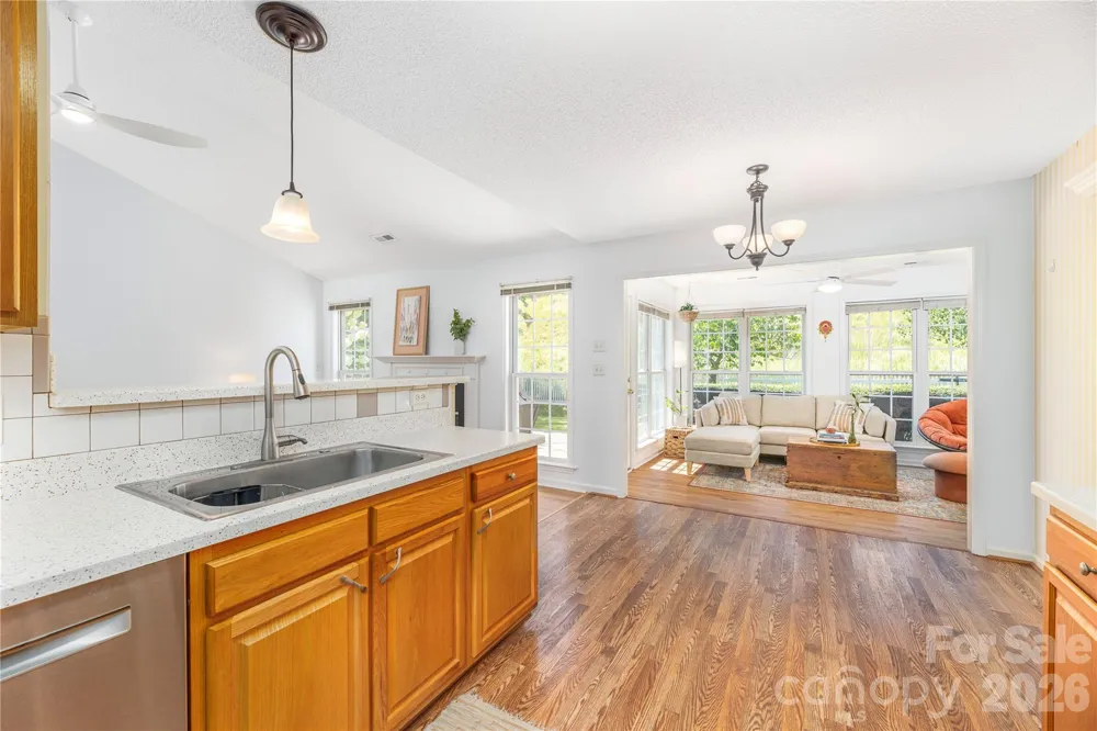 328 Planters Creek Road Fletcher, NC 28732