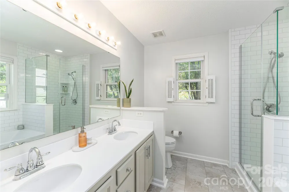 328 Planters Creek Road Fletcher, NC 28732