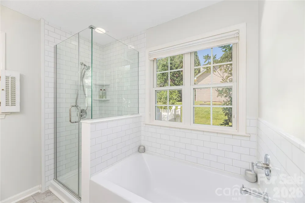 328 Planters Creek Road Fletcher, NC 28732