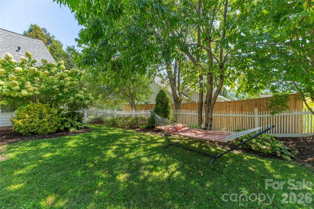 328 Planters Creek Road Fletcher, NC 28732