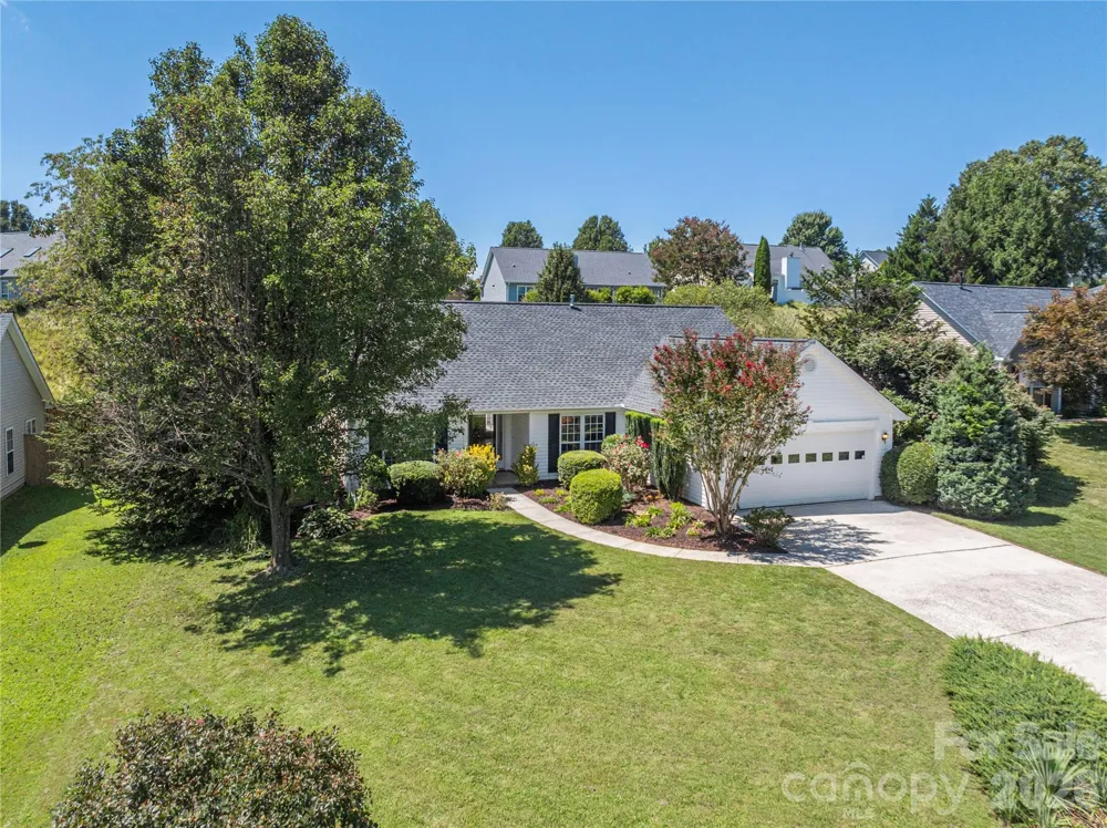 328 Planters Creek Road Fletcher, NC 28732