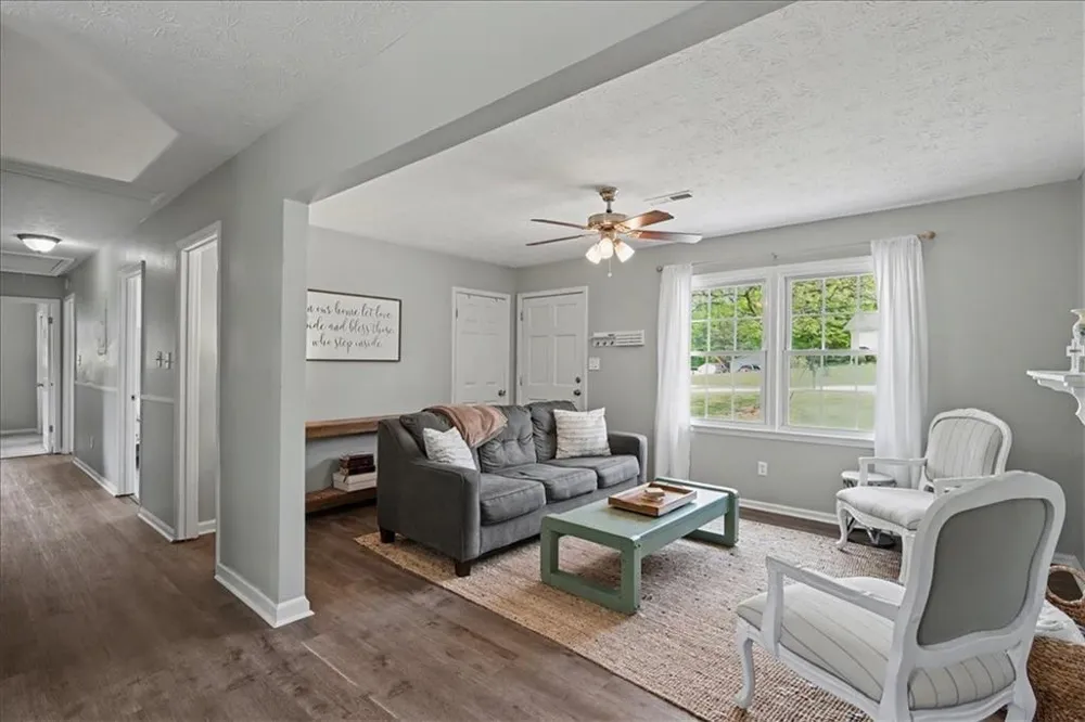 89 Kristie Powder Springs, GA 30127