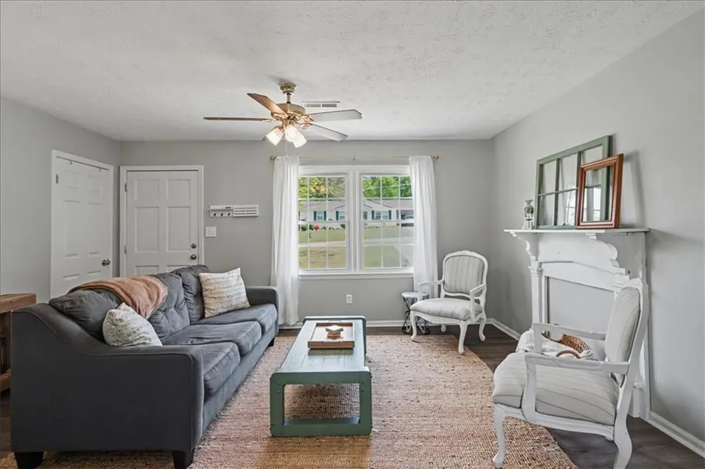 89 Kristie Powder Springs, GA 30127