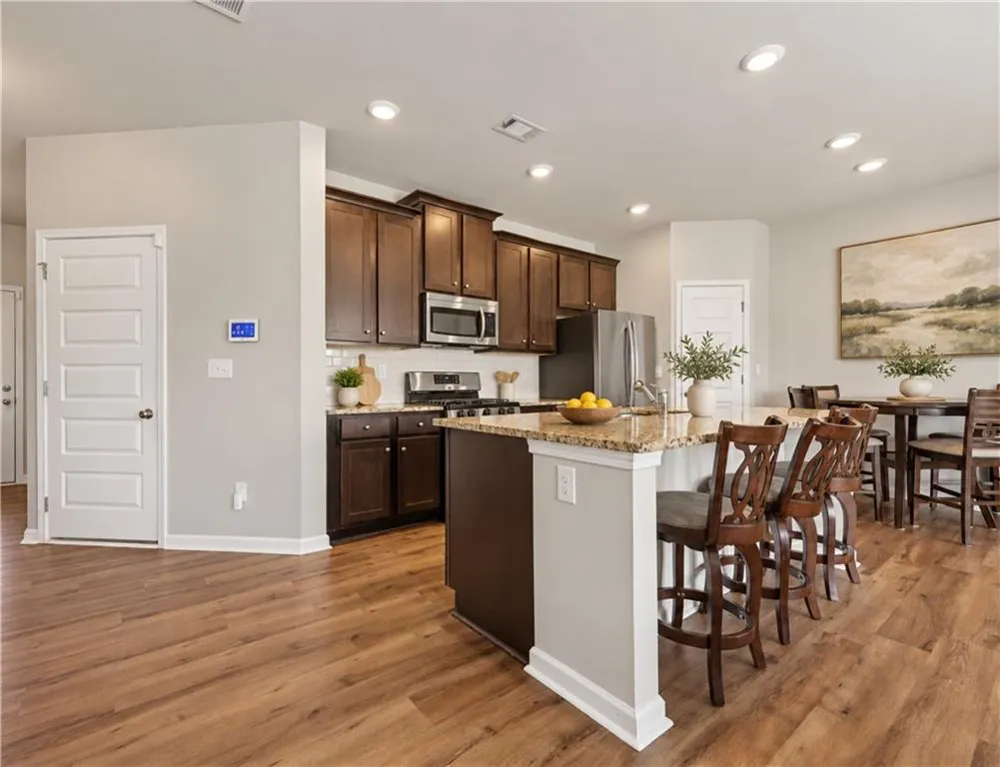 3652 Prospect Point Drive Oakwood, GA 30566