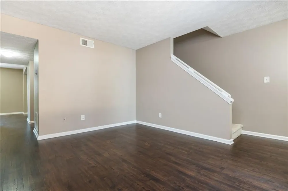 4939 Meadow Lane Marietta, GA 30068