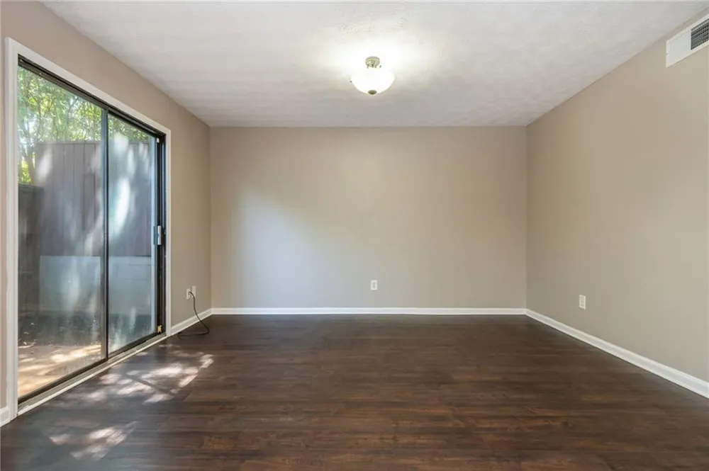 4939 Meadow Lane Marietta, GA 30068