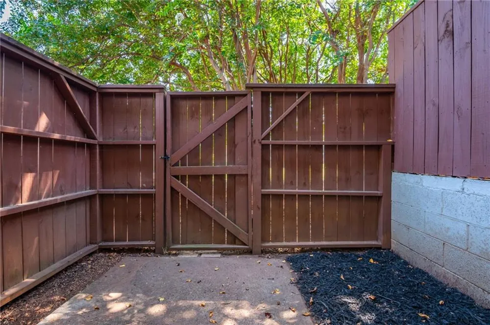 4939 Meadow Lane Marietta, GA 30068