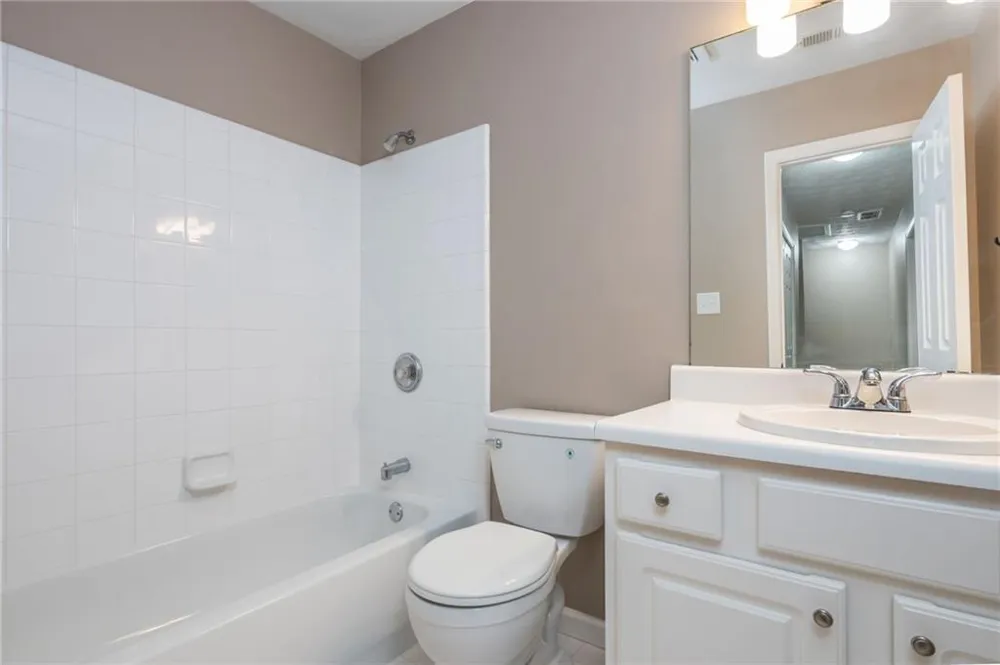 4939 Meadow Lane Marietta, GA 30068