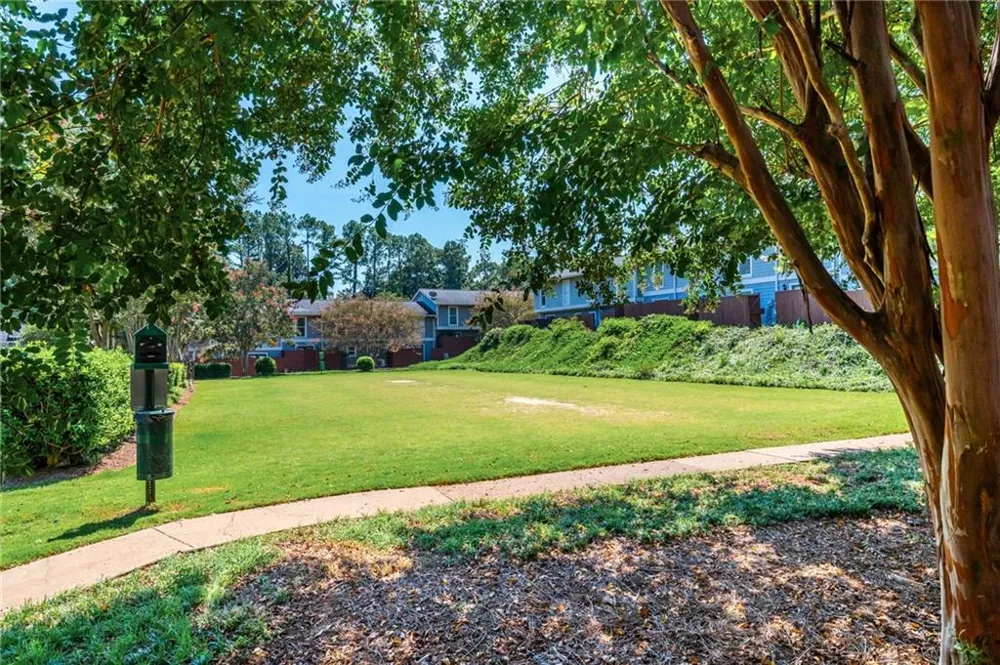 4939 Meadow Lane Marietta, GA 30068