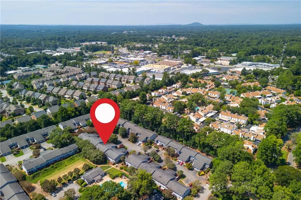 4939 Meadow Lane Marietta, GA 30068
