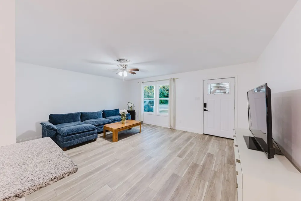304 Jarbo Street Sulphur Springs, TX 75482