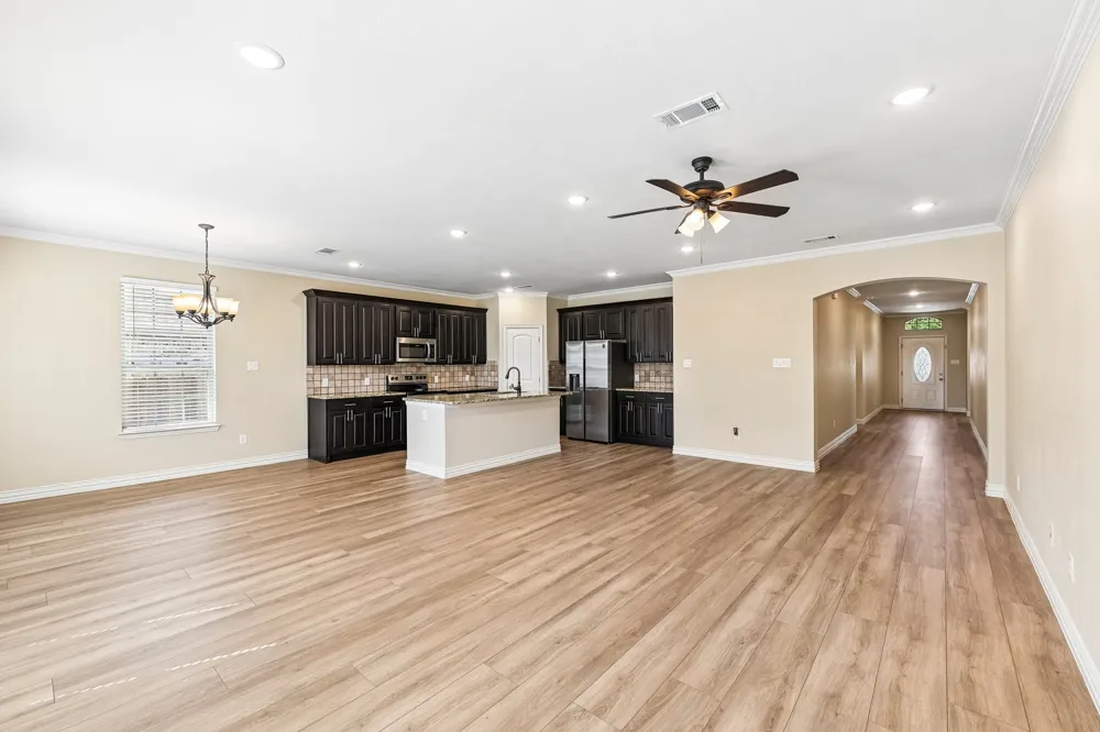 1918 Avenue D Grand Prairie, TX 75051