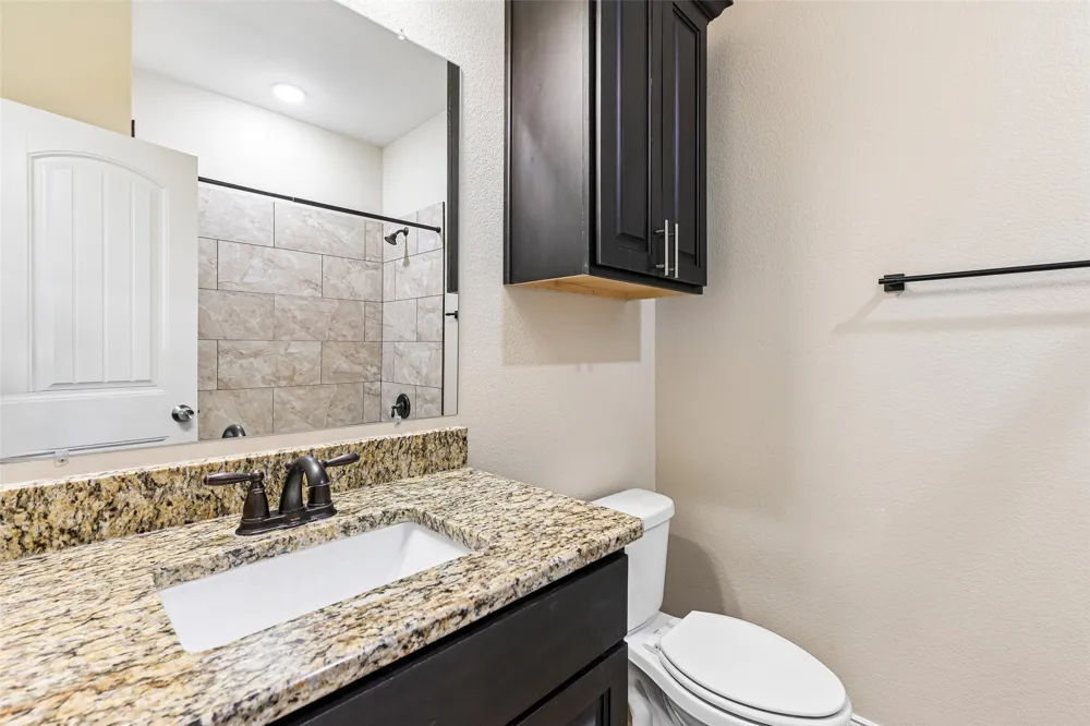 1918 Avenue D Grand Prairie, TX 75051
