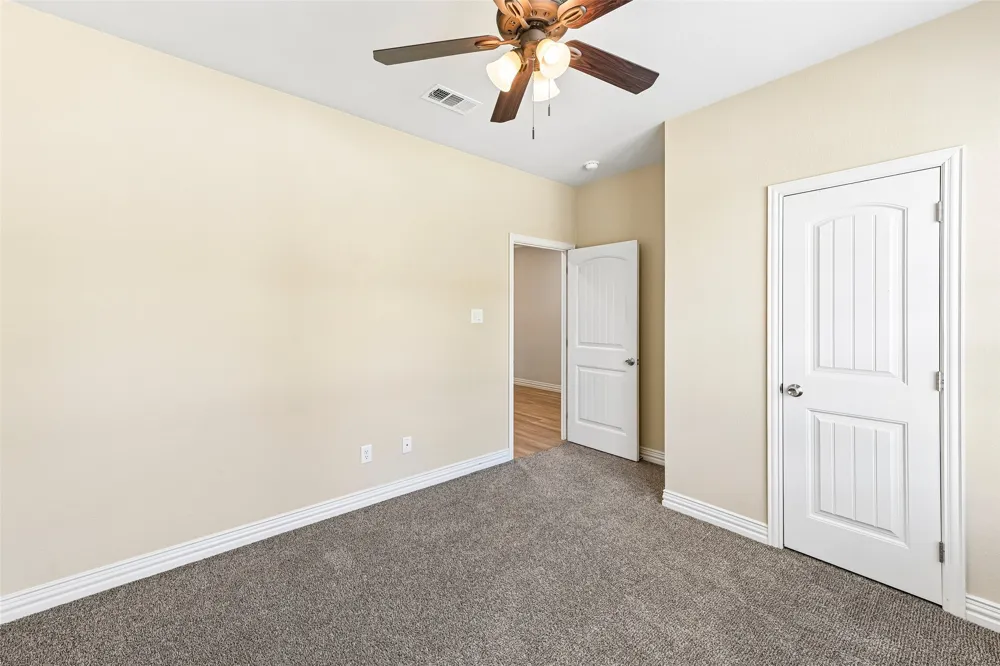 1918 Avenue D Grand Prairie, TX 75051