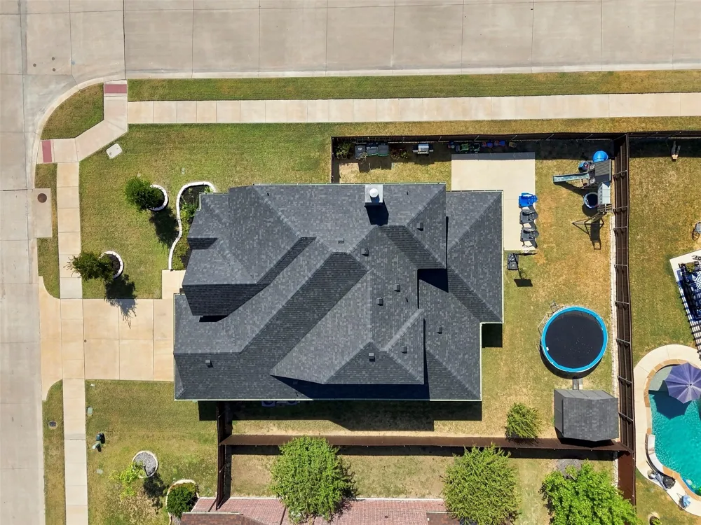 251 Bear Trail Waxahachie, TX 75165