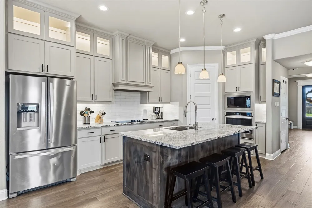 251 Bear Trail Waxahachie, TX 75165