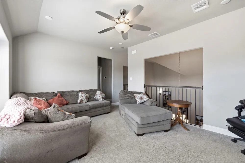 251 Bear Trail Waxahachie, TX 75165