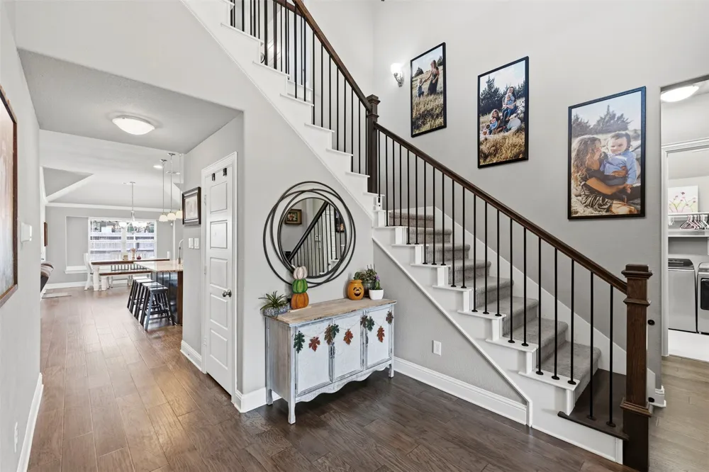 251 Bear Trail Waxahachie, TX 75165