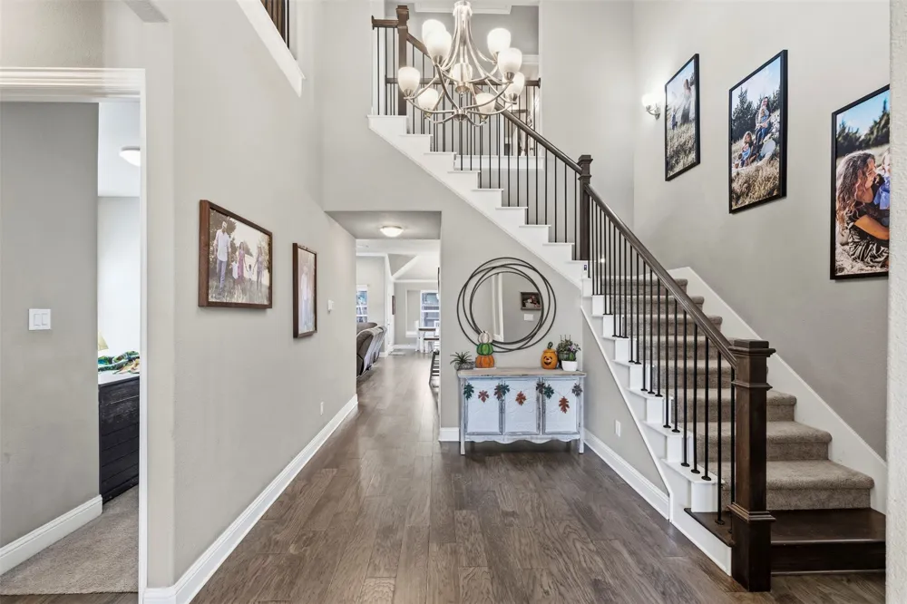 251 Bear Trail Waxahachie, TX 75165