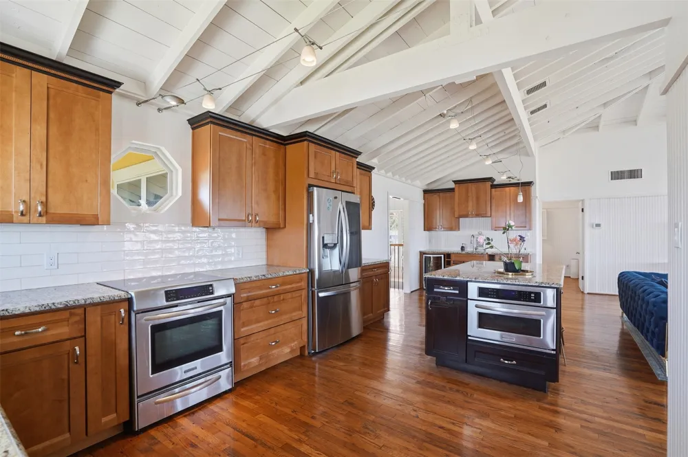 13280 Beach Club Road The Colony, TX 75056