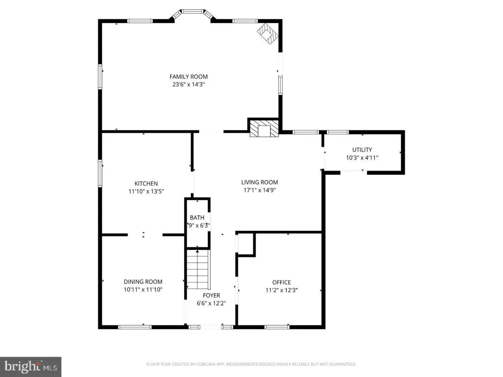 1113 E PATUXENT DRIVE La Plata, MD 20646