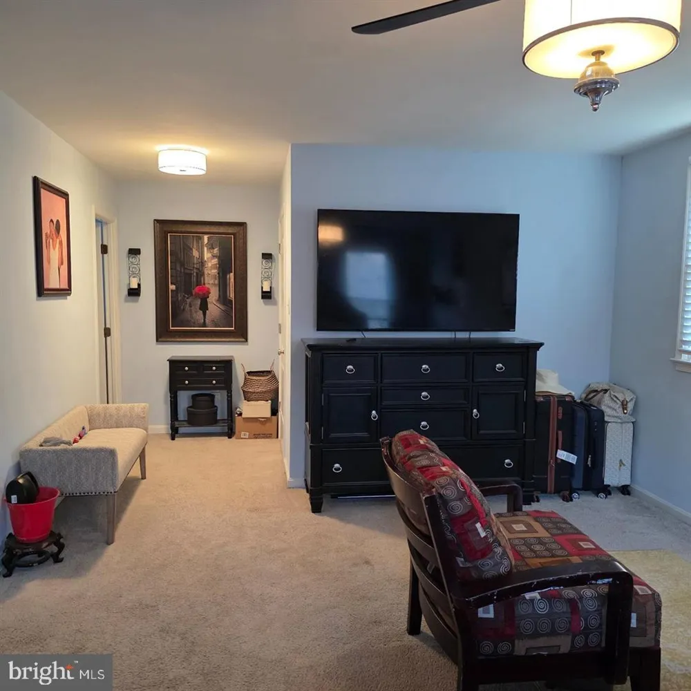 1113 E PATUXENT DRIVE La Plata, MD 20646
