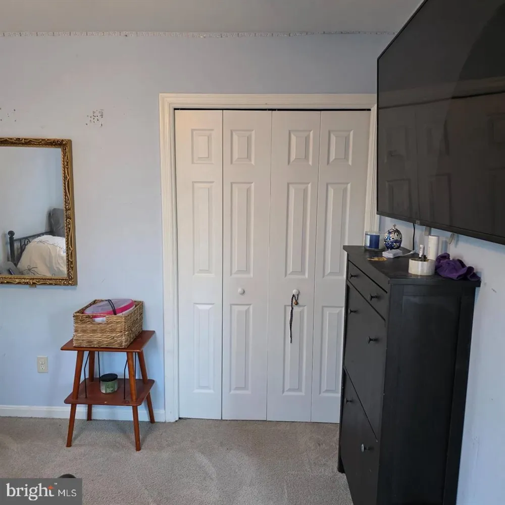 1113 E PATUXENT DRIVE La Plata, MD 20646