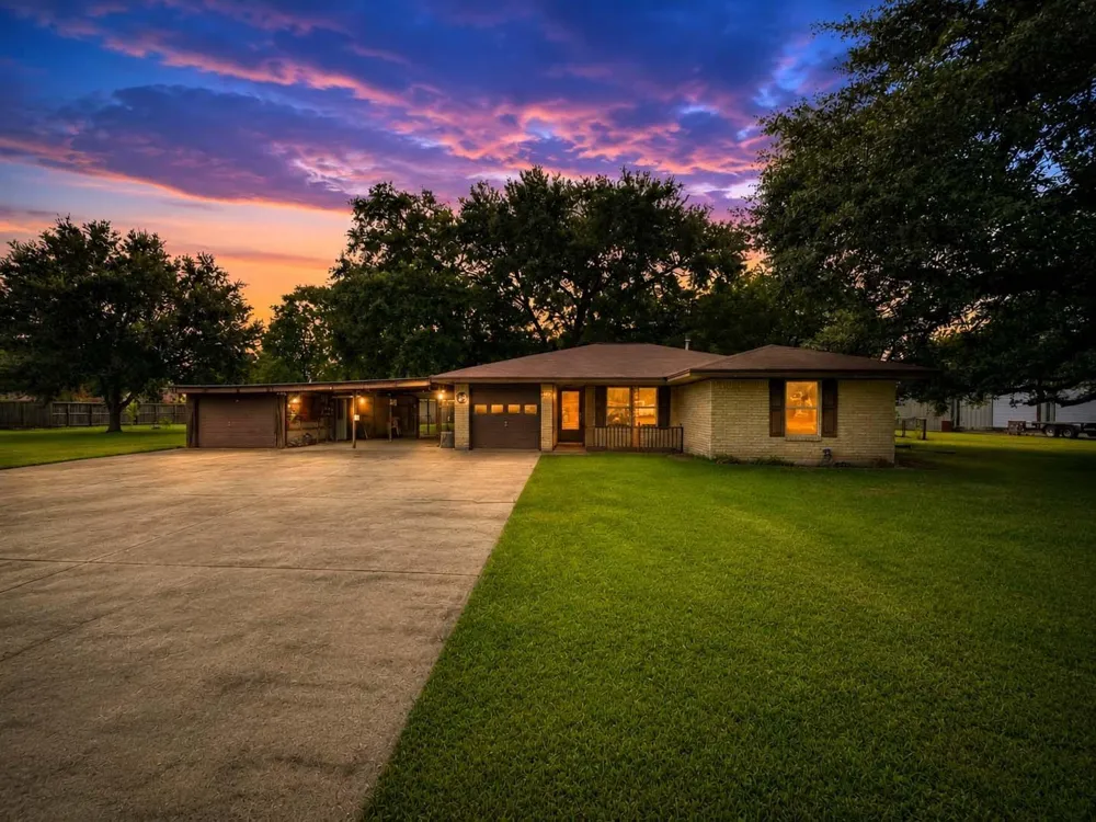 12711 Britt Road Pearland, TX 77581