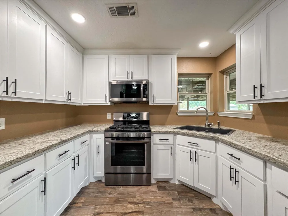 12711 Britt Road Pearland, TX 77581