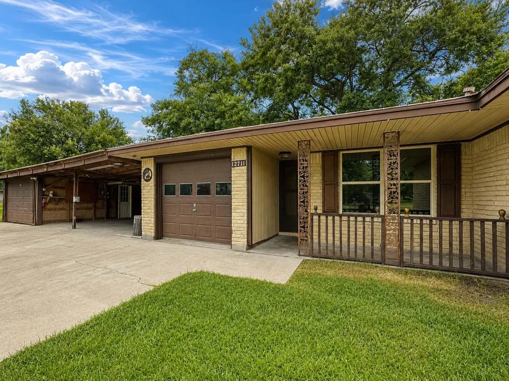 12711 Britt Road Pearland, TX 77581