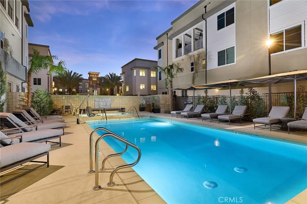 7266 Pointbreak Drive Huntington Beach, CA 92647