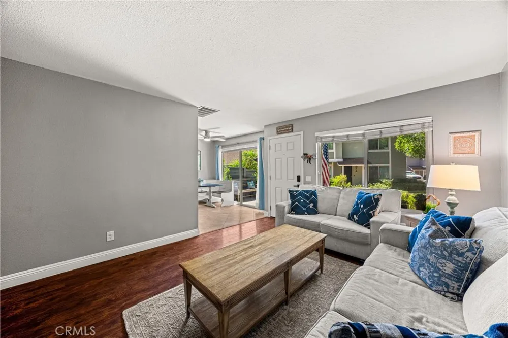 1727 Willow Woods #B Anaheim, CA 92807