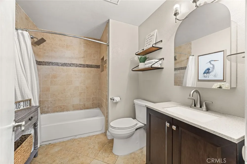1727 Willow Woods #B Anaheim, CA 92807