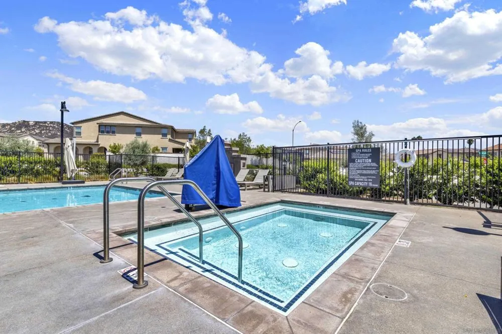 1995 Julie Dawn Pl. Escondido, CA 92026