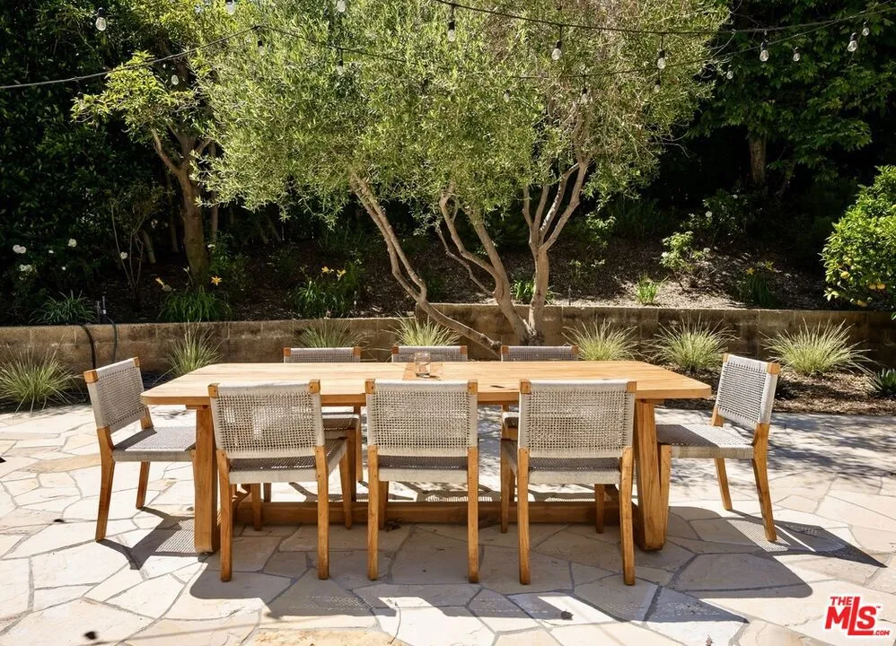 6456 Sycamore Meadows Drive Malibu, CA 90265