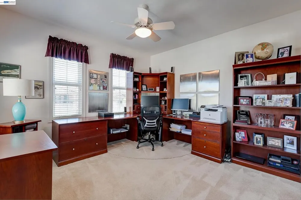 4972 GRAYHAWK CT. Dublin, CA 94568