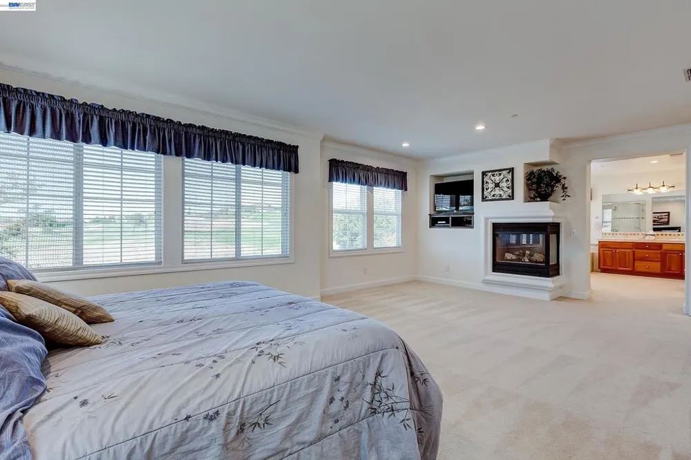 4972 GRAYHAWK CT. Dublin, CA 94568