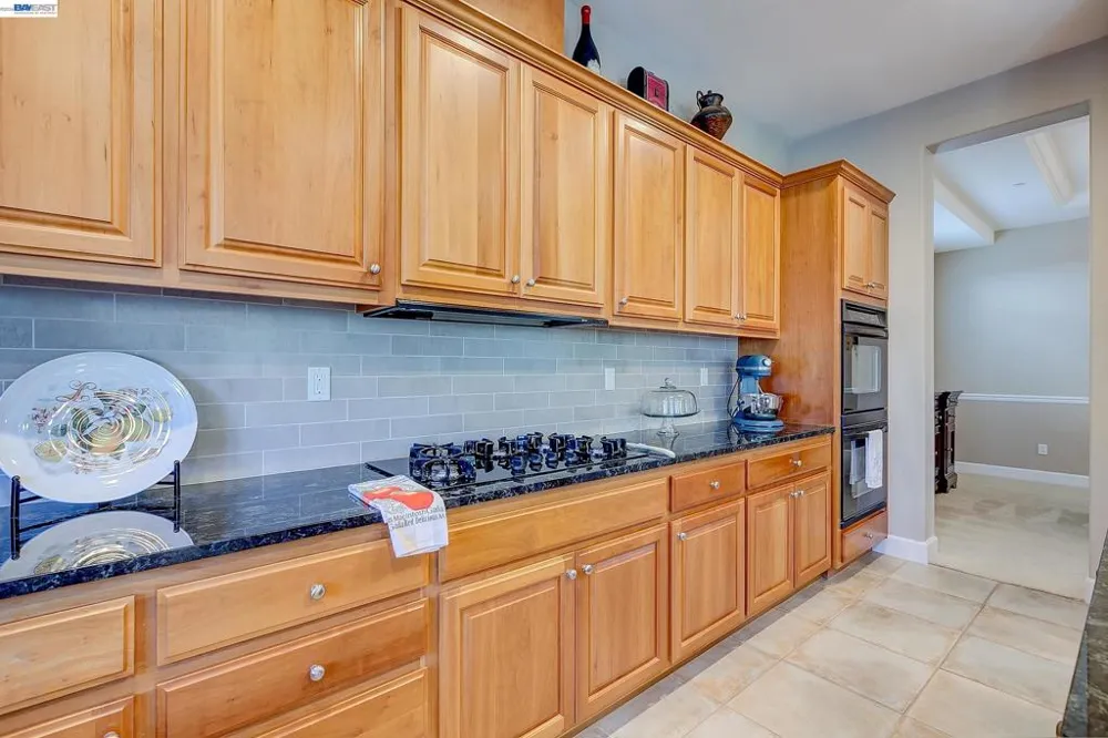 4972 GRAYHAWK CT. Dublin, CA 94568